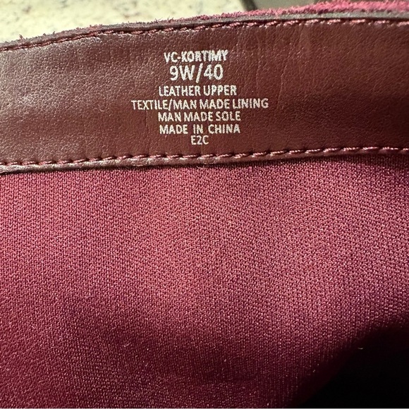 Vince Camuto Kortimy Suede Boots 9W | Water-Repellent Mid Shaft Syrah - Picture 8 of 8